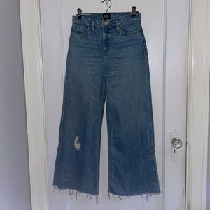 BDG High Rise Wide Leg Medium Wash Jeans Sz. 26-28